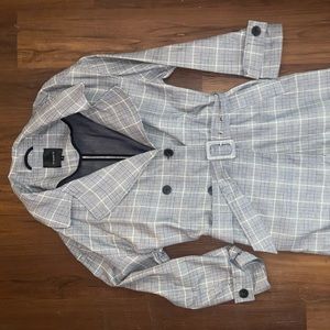 Dynamite plaid trench coat size medium